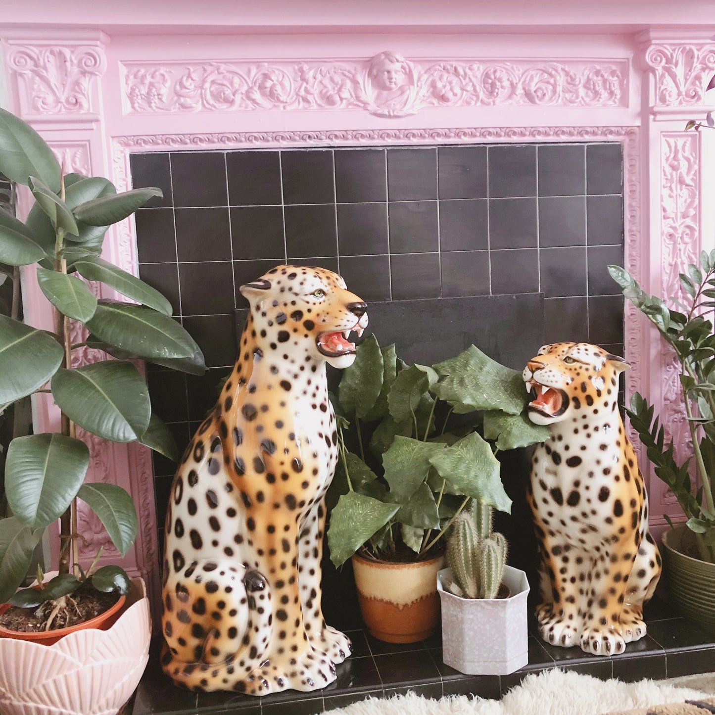 'Belle' Medium Ceramic Leopard Statue Vintage