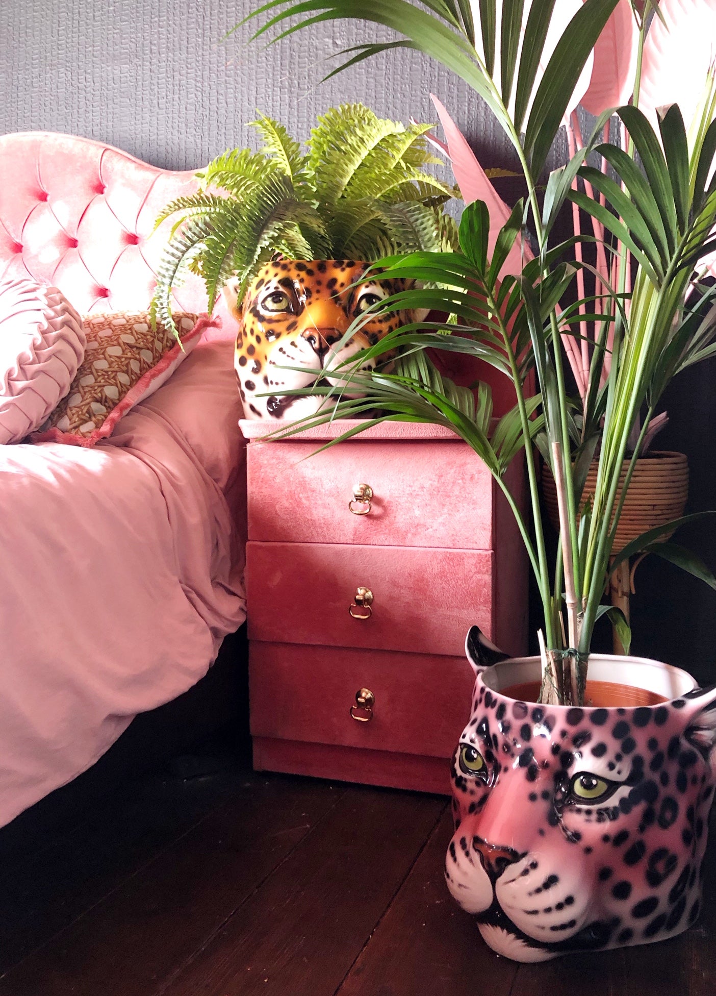'Penelope' XL Pink Ceramic Leopard Planter
