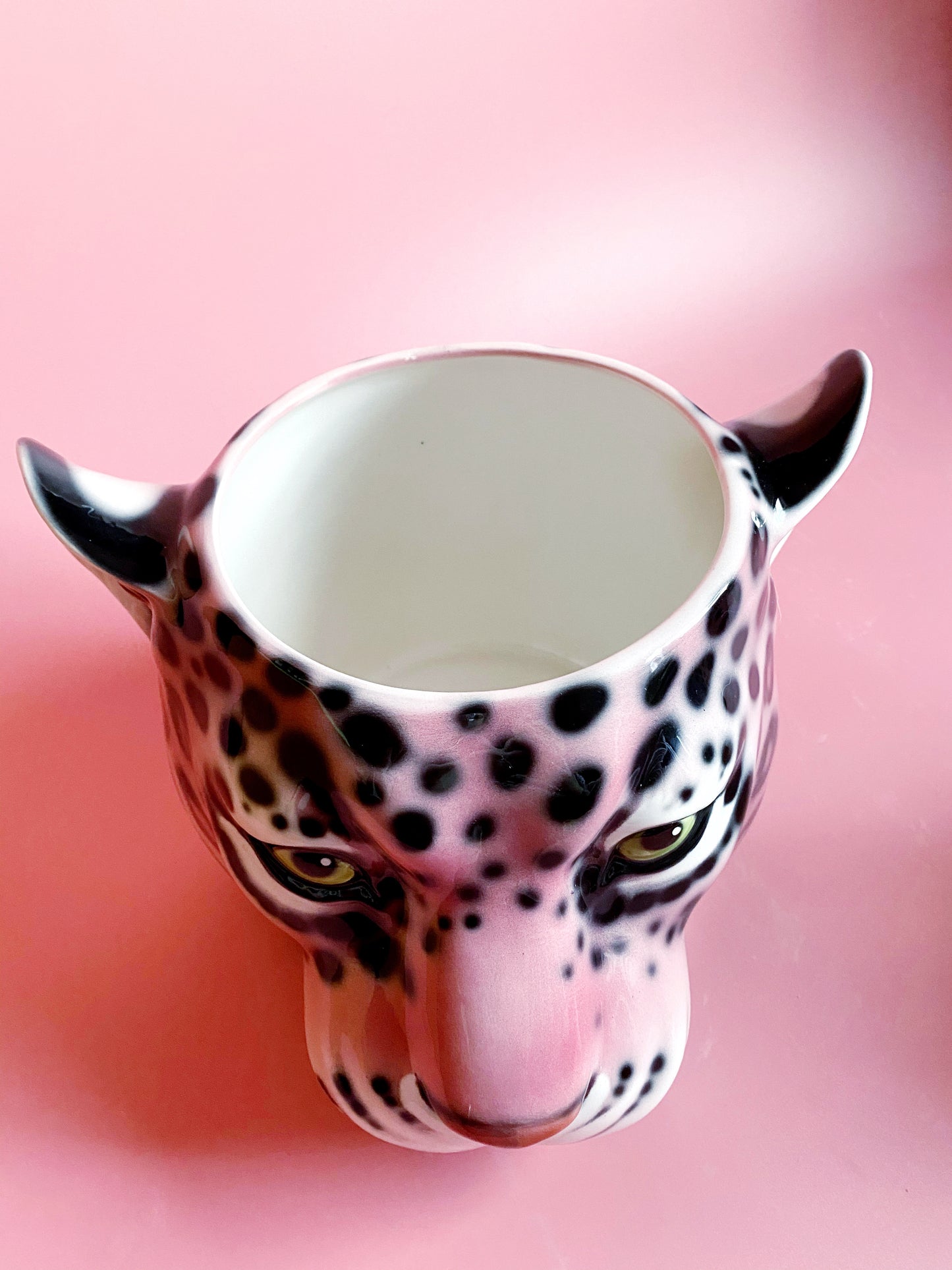 'Mel' Medium Pink Ceramic Leopard Planter