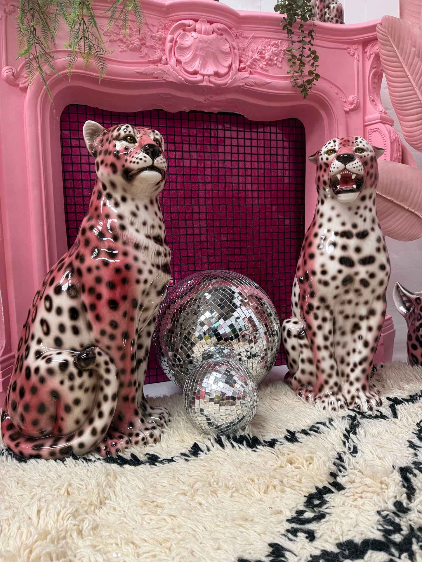'Lily' Large Pink Ceramic Leopard Statue Smiling
