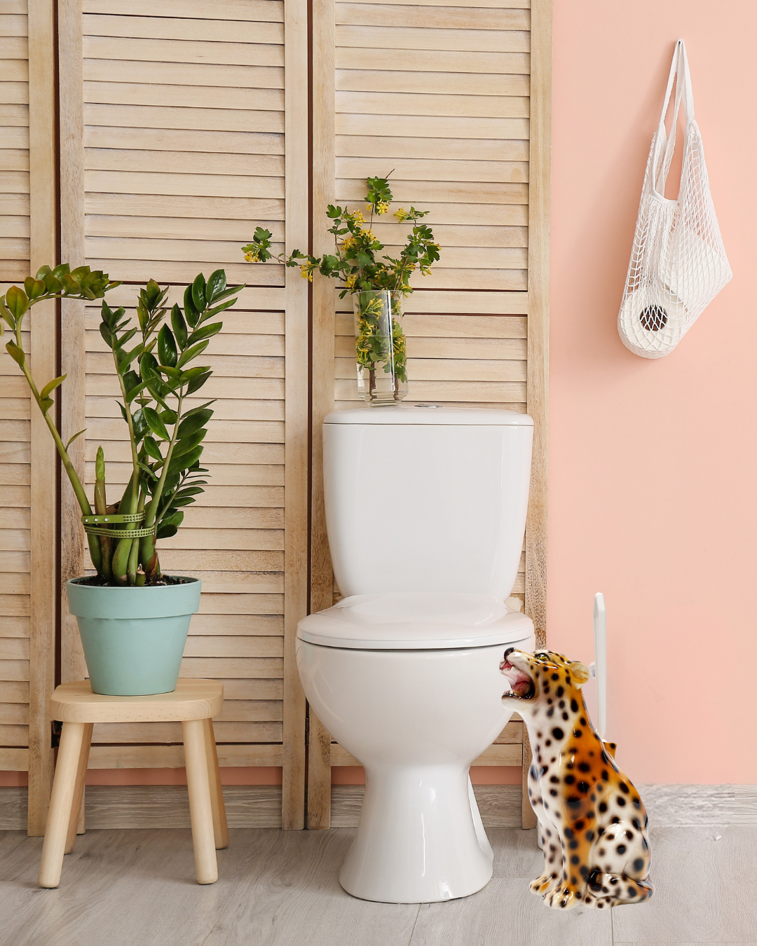 'Bea' Toilet Brush PINK Ceramic Leopard Statue