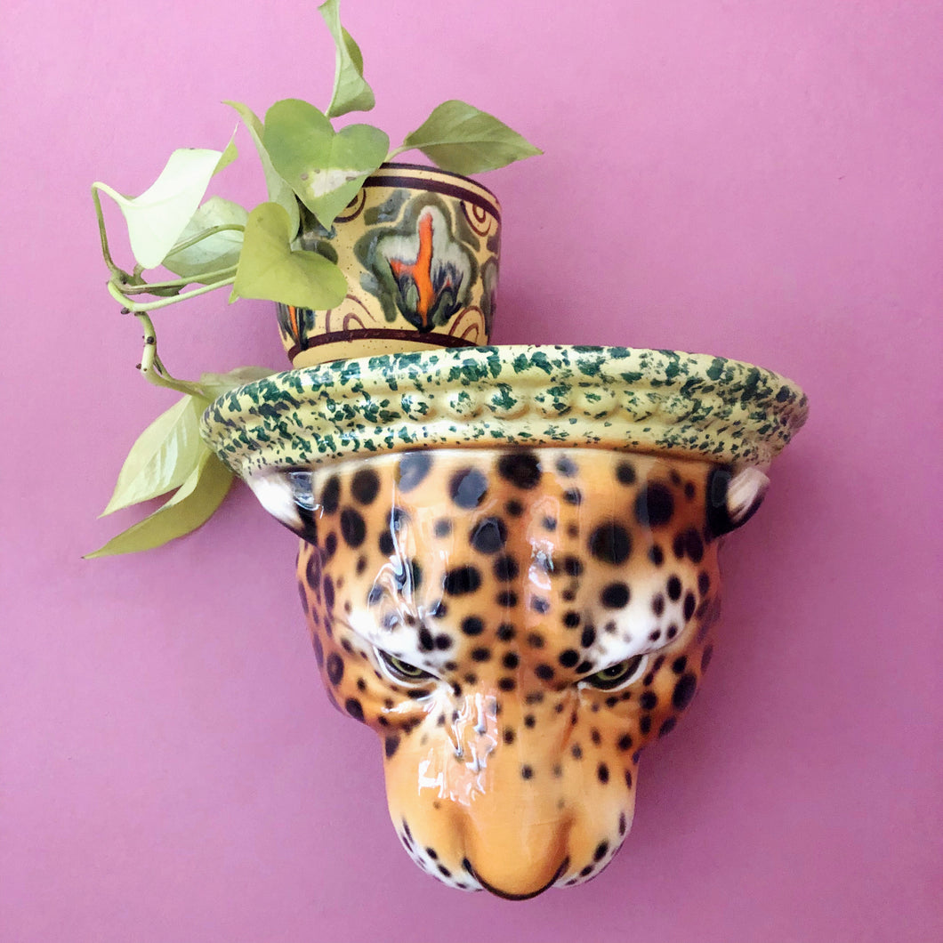 'Diana' Ceramic Leopard Statue Wall Shelf