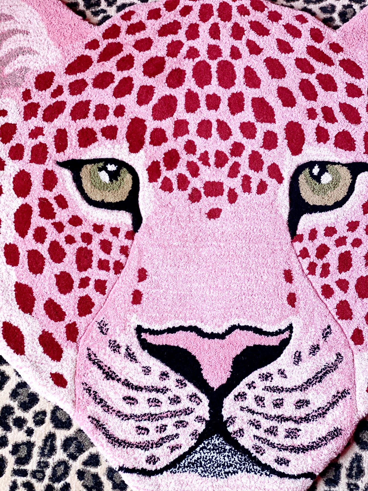 Strawberry' Pink Red Leopard Face Rug 3ft – Dogwood Lifestyle